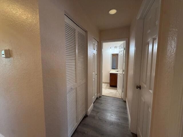 Building Photo - 1988 Marblehead Way