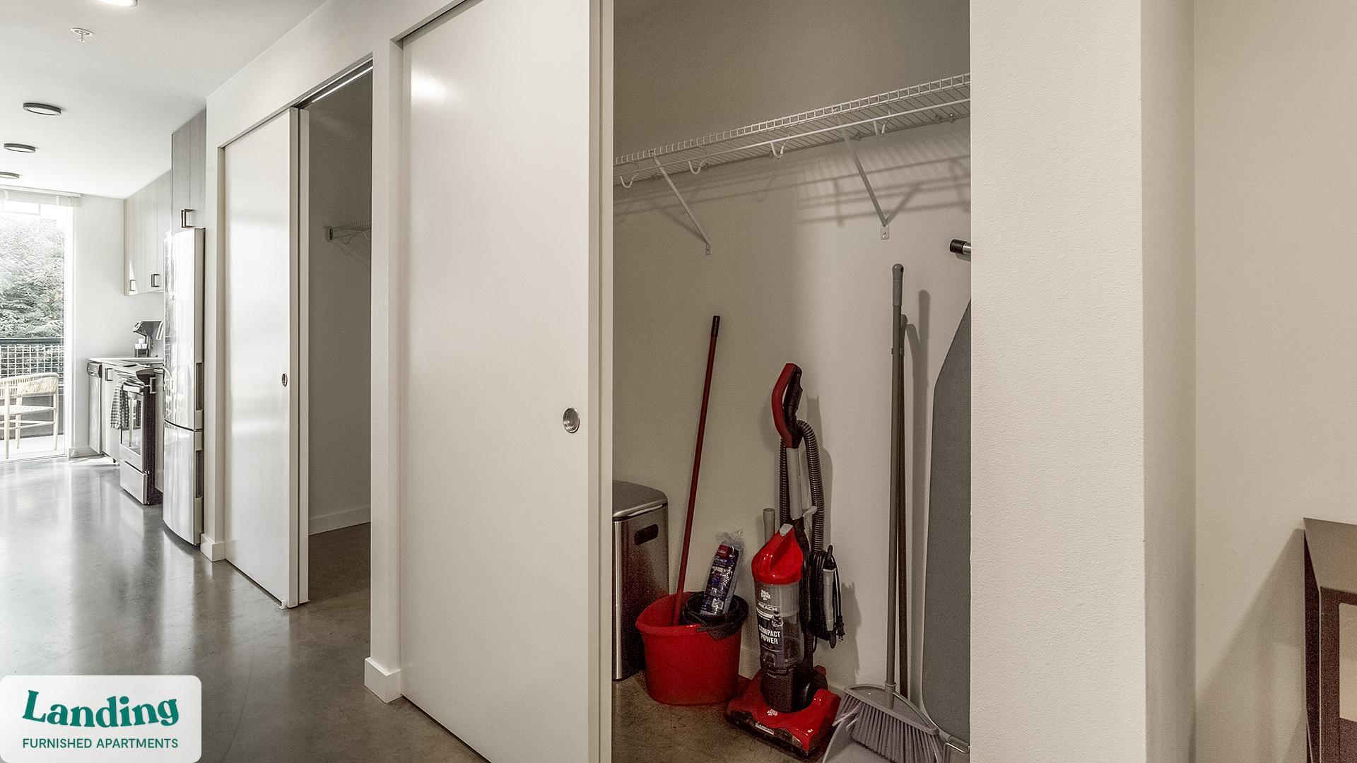 Building Photo - 2301 E Union St