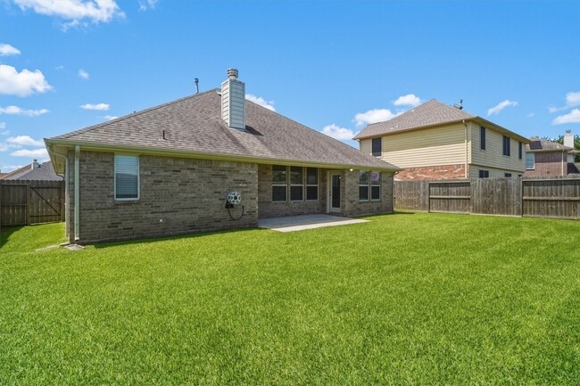 Building Photo - 2506 Barton Springs St
