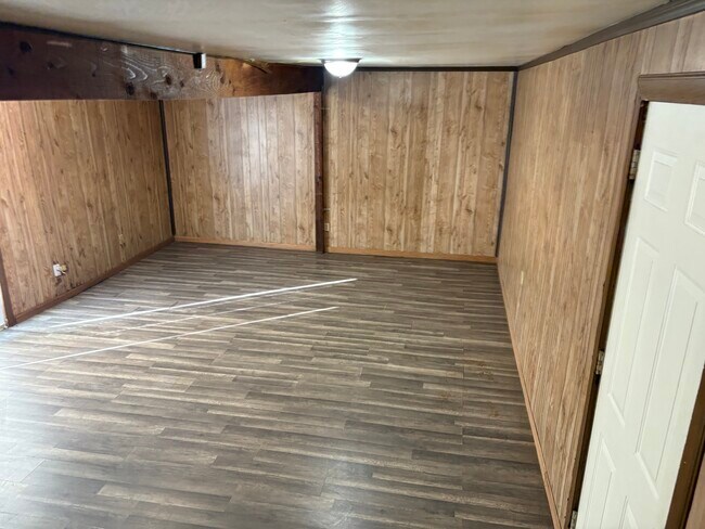 Building Photo - 2538 E 48th St N