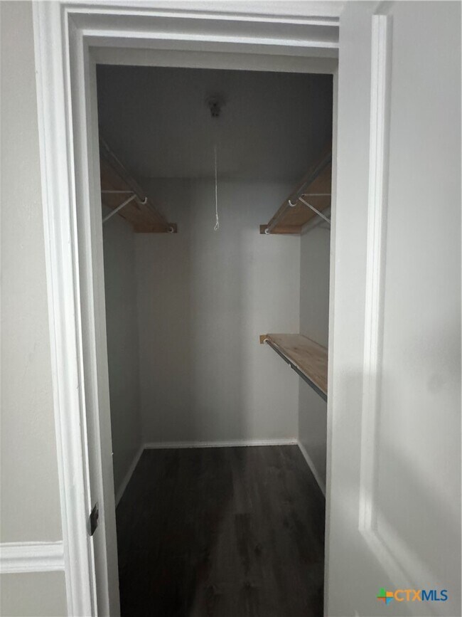 Building Photo - 2810 Daniel Boone Trail