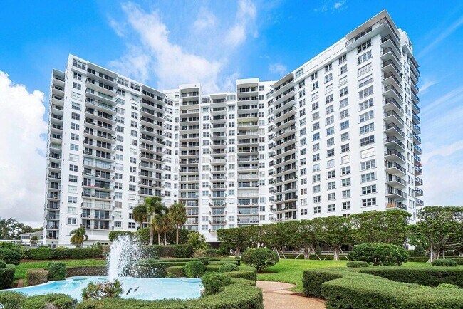 Building Photo - 1701 S Flagler Dr