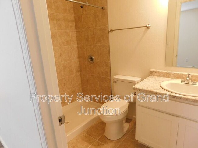 Building Photo - 654 Trinity Way