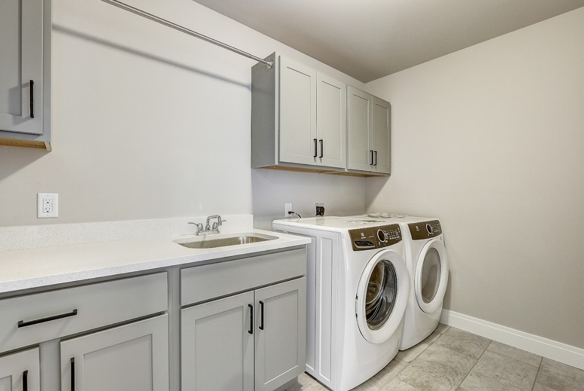 Building Photo - 6549 Pleasant Prairie Dr