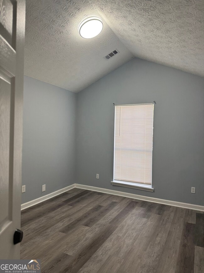 Building Photo - 135 Plantation Blvd