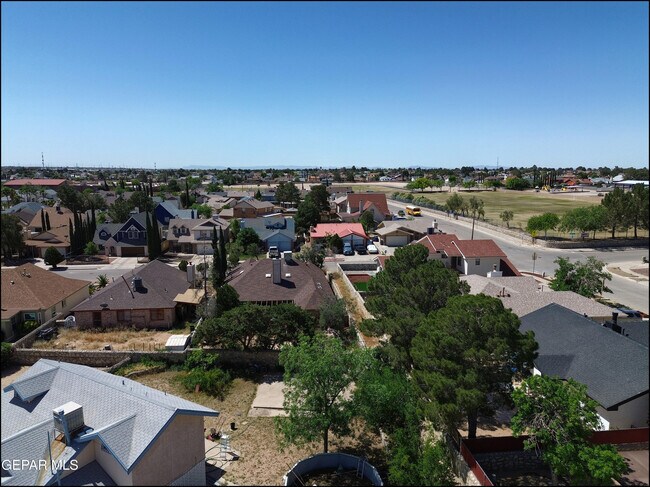 Building Photo - 1857 Ralph Janes Pl