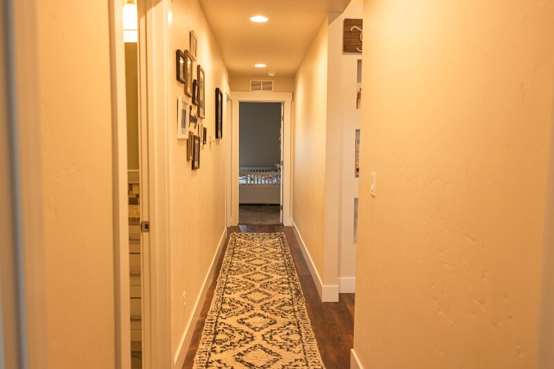 Building Photo - 1594 NE Cinder Loop