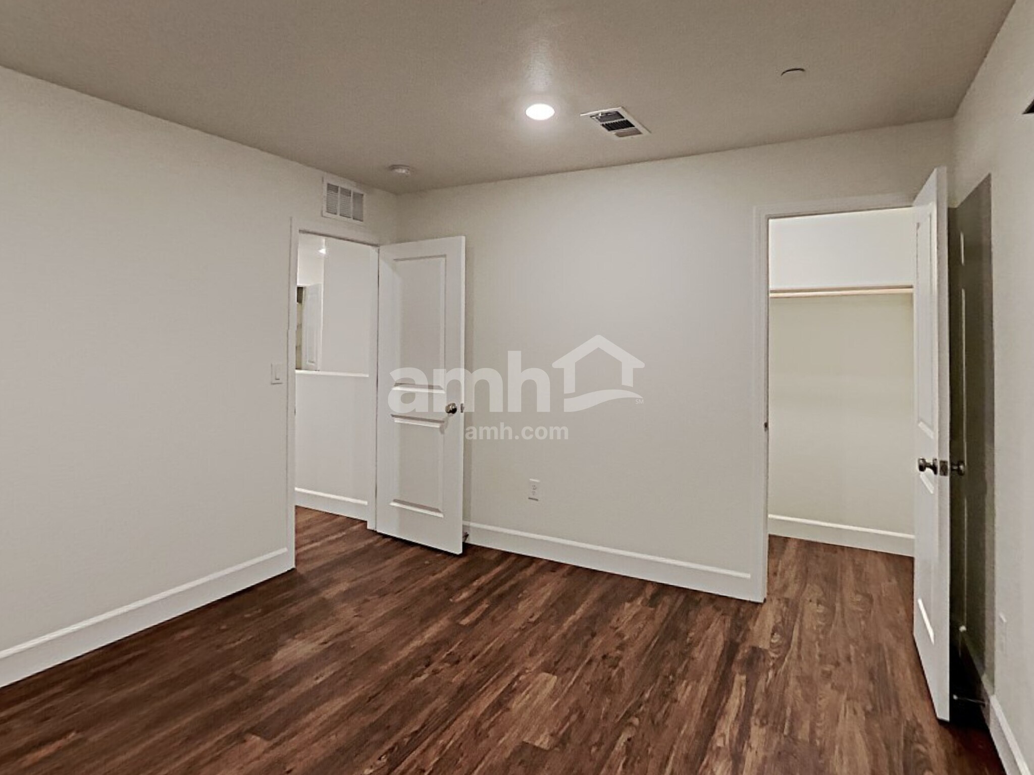 Building Photo - 327 Cape Seville Pl