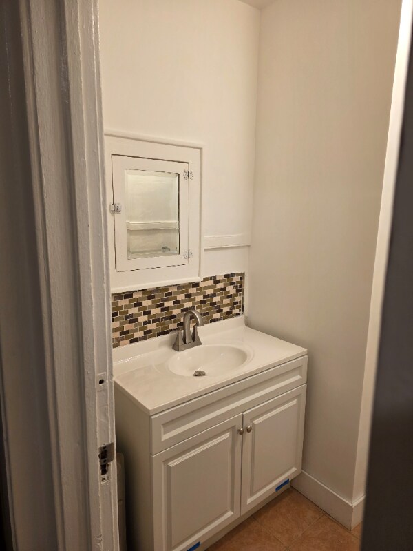 Building Photo - 12 Gillespie Rd