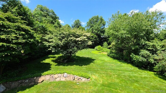 Building Photo - 60 Havilands Ln