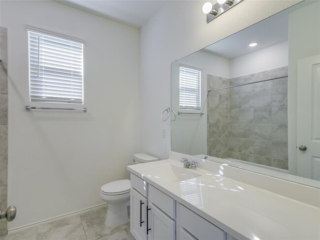 Building Photo - 10418 Bramble Berry Dr