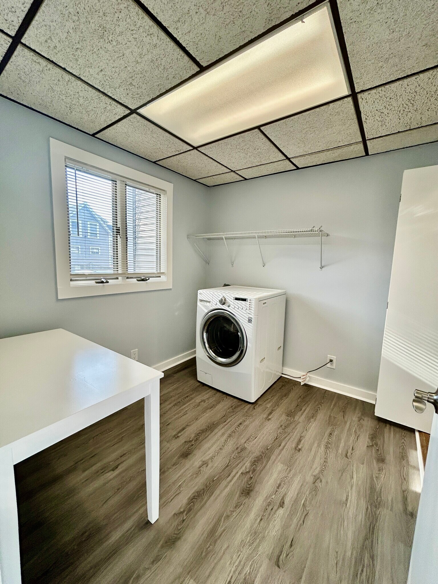 Building Photo - 353 Cabot St