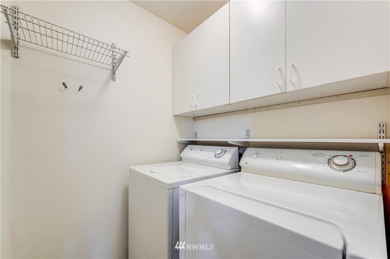 Building Photo - 4123 Fieldstone Dr