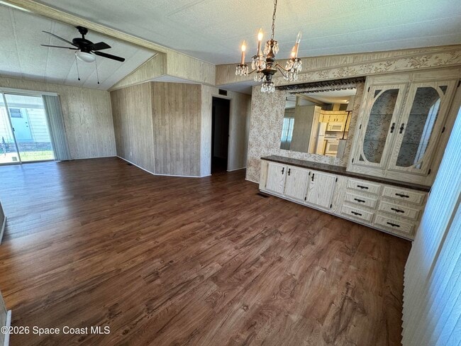 Building Photo - 1894 Coco Plum St NE