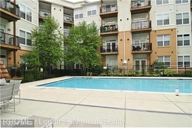 Building Photo - 1 br, 1 bath House - 1201 East West Hwy #110