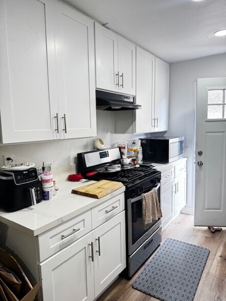 Building Photo - 2735 Harbor Blvd