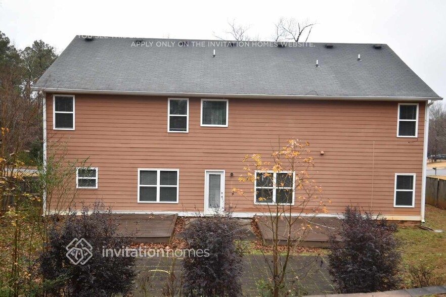 Building Photo - 5591 Hickory Stone Dr
