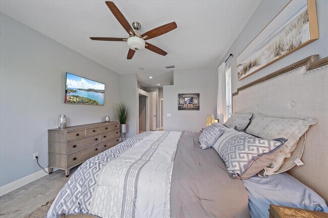 Building Photo - 8015 Spring Marsh Dr