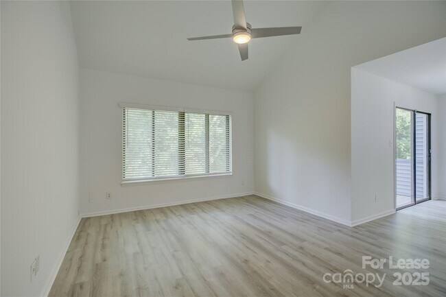 Building Photo - 11514 Turn Stone Ct