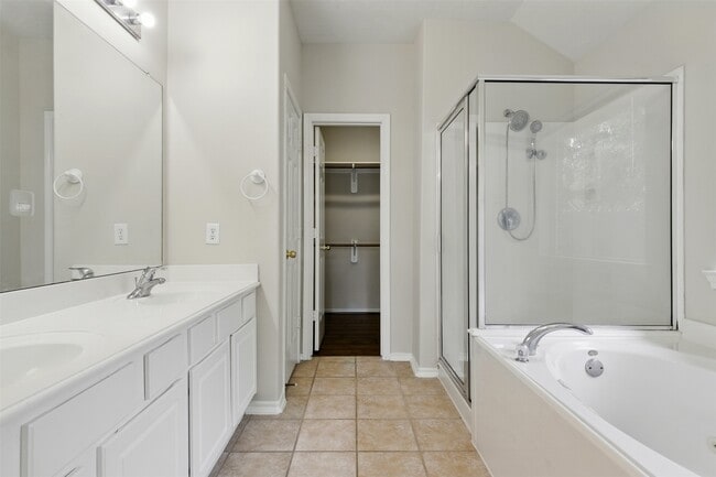 Building Photo - 4827 Claymill Ct
