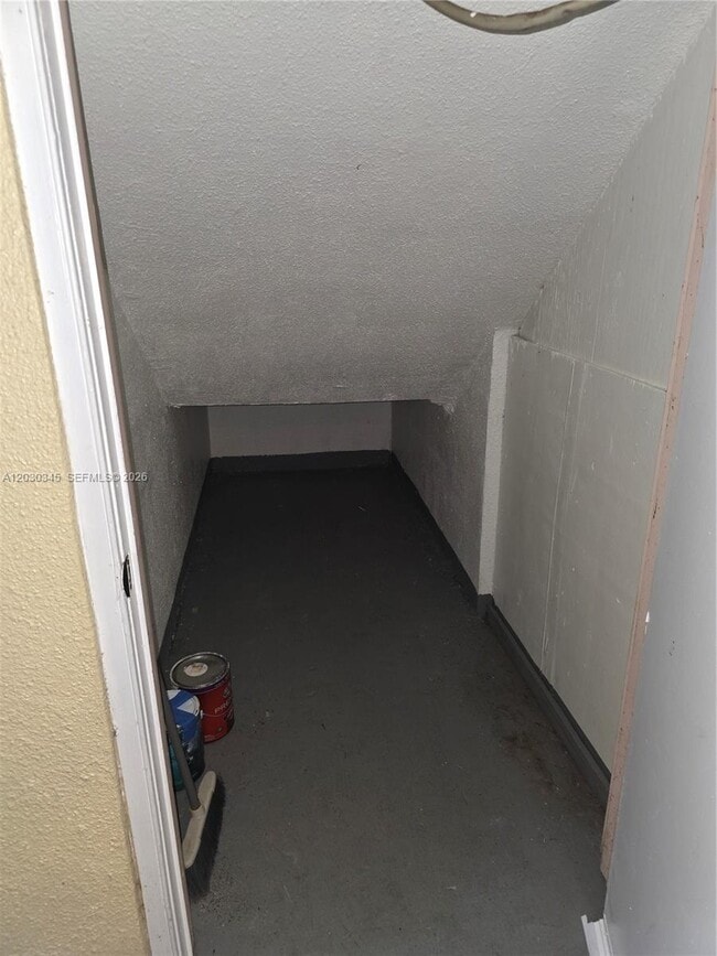 Building Photo - 12932 SW 88th Ln