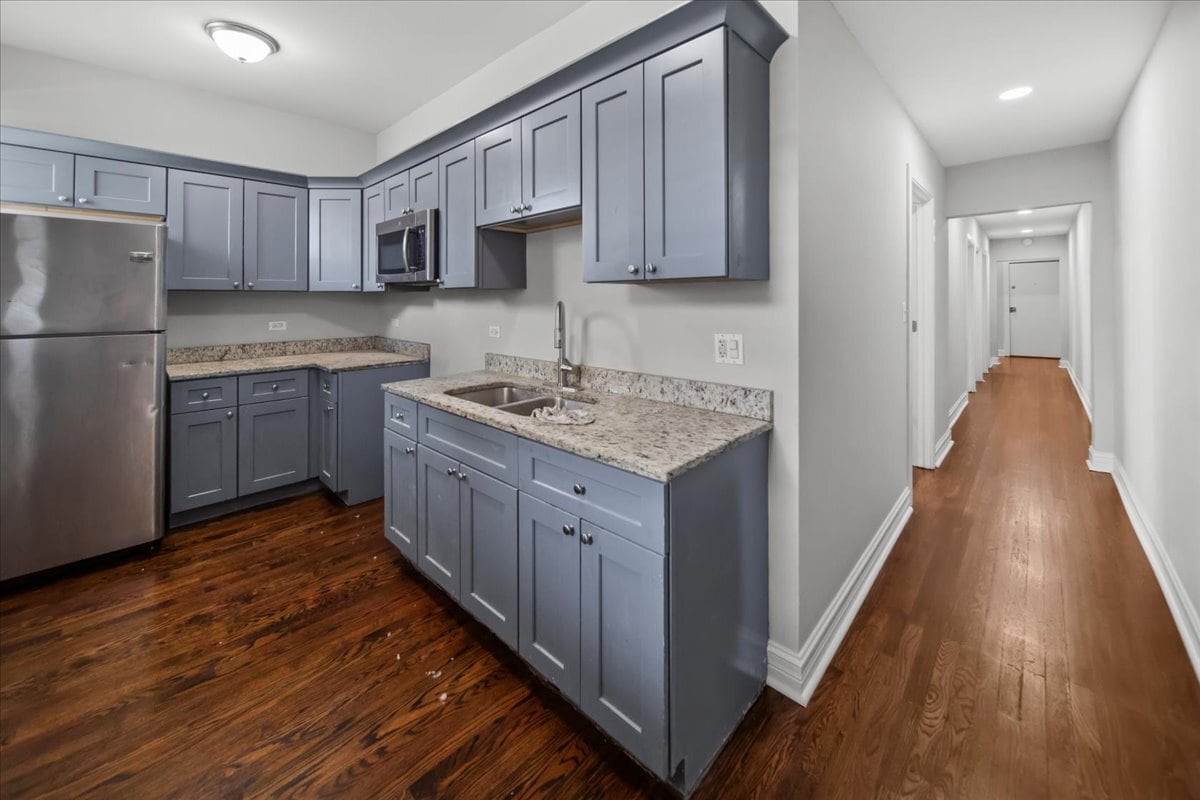 Building Photo - 6635 S Ellis Ave