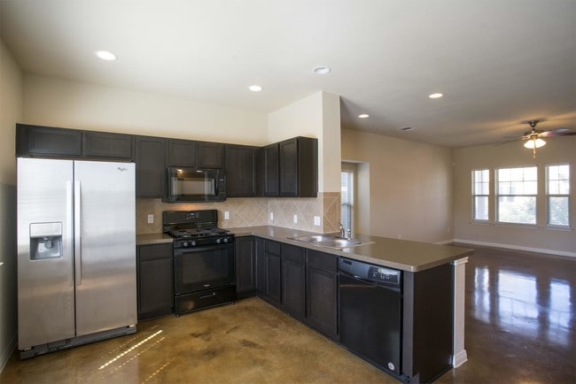 Building Photo - 4506 Truth Wy