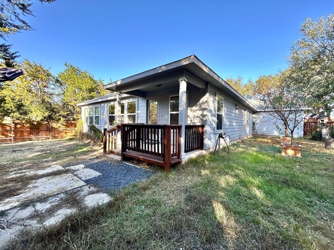 Building Photo - 4300 Lindberg Ln