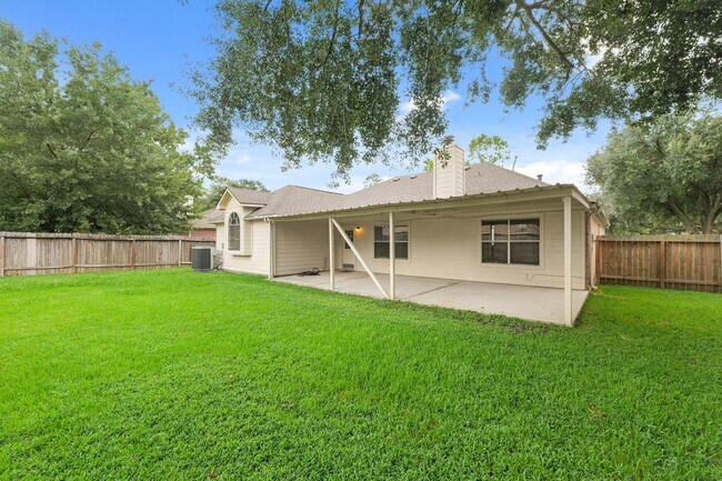 Building Photo - 3651 Woodlace Dr