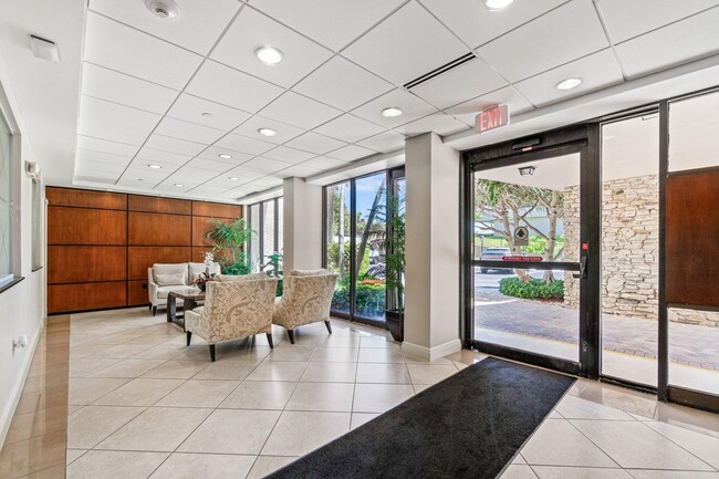 Building Photo - 4200 N Ocean Dr