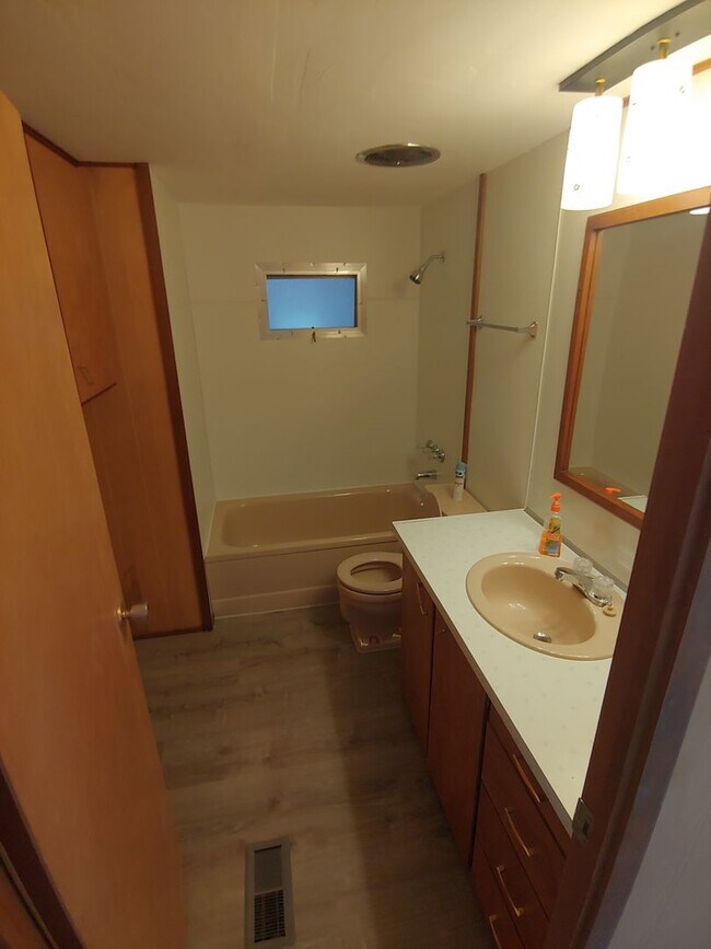 Building Photo - Beautiful Upgraded Tucson Estates Home - Gorgeous Views - 55+ Community