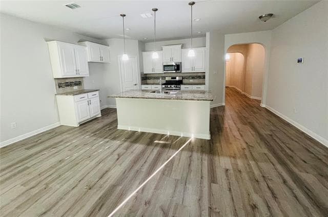 Building Photo - 9109 Stormcrow Dr