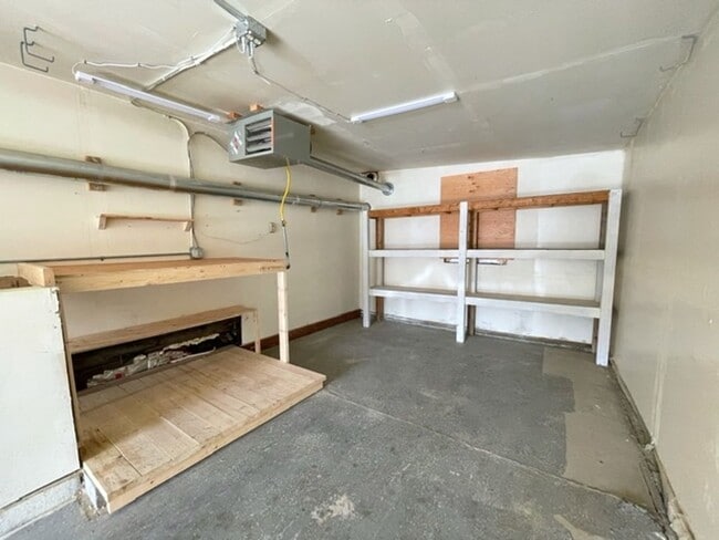Building Photo - Unique and Updated Corner Lot Cabin in Mou...