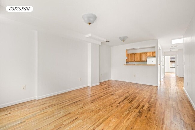 Building Photo - 63 W 127th St