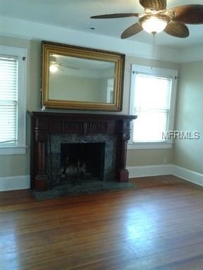 Building Photo - 606 Lake Dot Cir