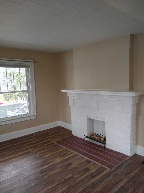 Building Photo - 2658 Deming Ave