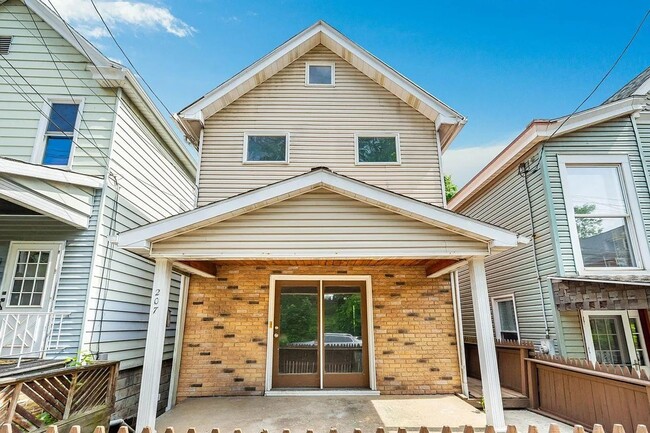 Building Photo - 207 Marie Ave