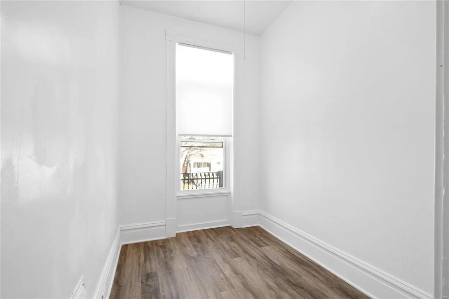 Building Photo - 3452 Alberta St