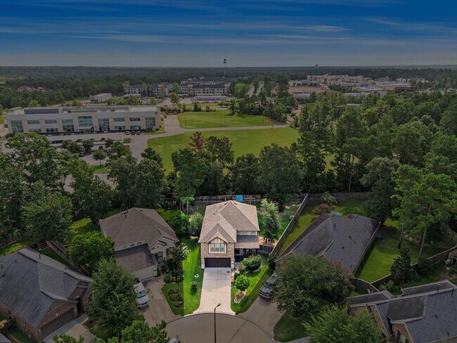 Building Photo - 119 Red Eagle Ct