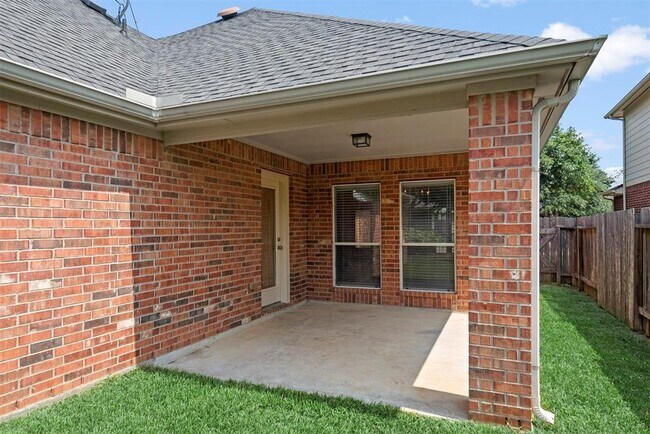 Building Photo - 28223 Sweet Oak Ln