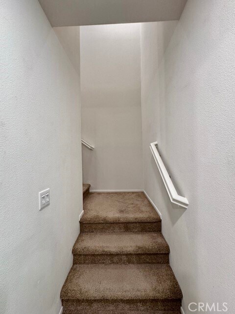 Building Photo - 28385 Oriole Way