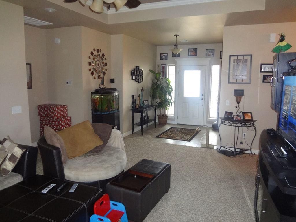 Building Photo - 1233 Red Rock Drive