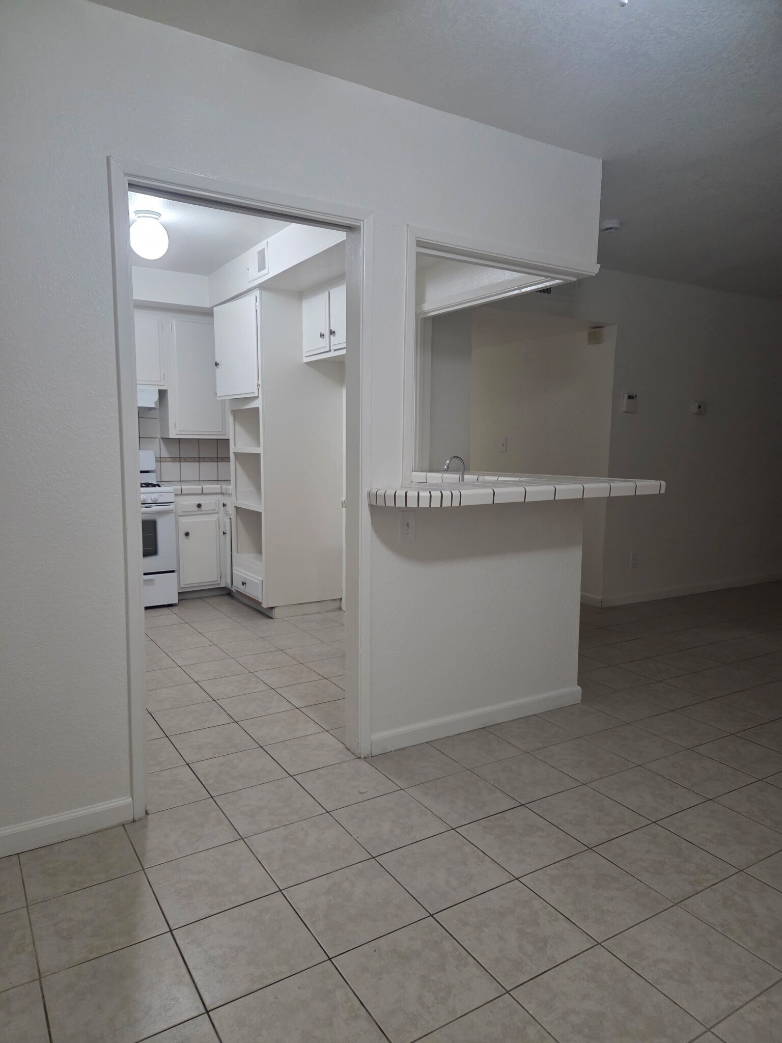 Building Photo - 1341 W Avenue J4
