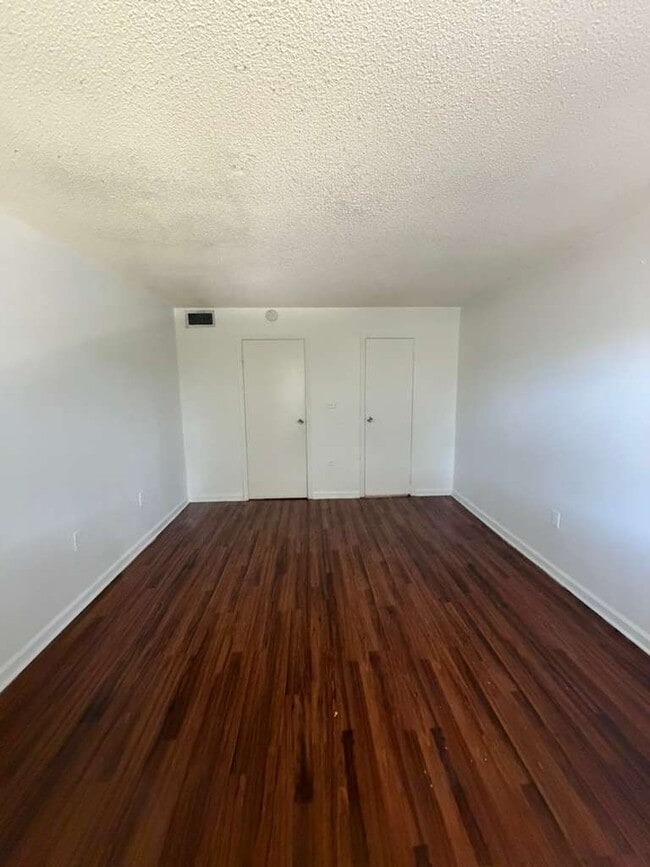 Building Photo - 505 NW 177th St
