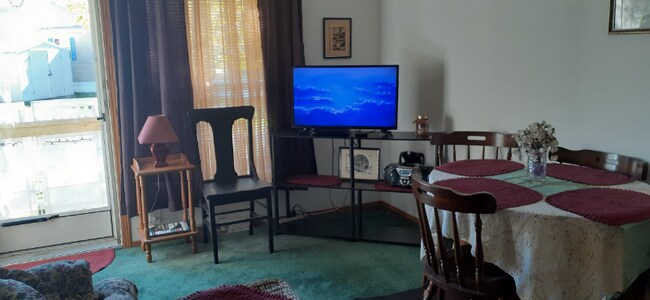 Building Photo - 236 Carrie Ln