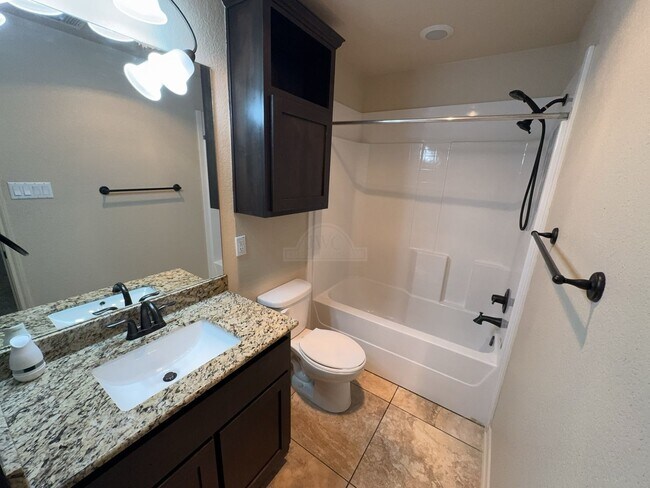 Building Photo - 5508 Settlers Ct