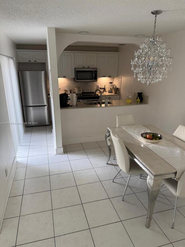 Building Photo - 3451 NW 47th Ave