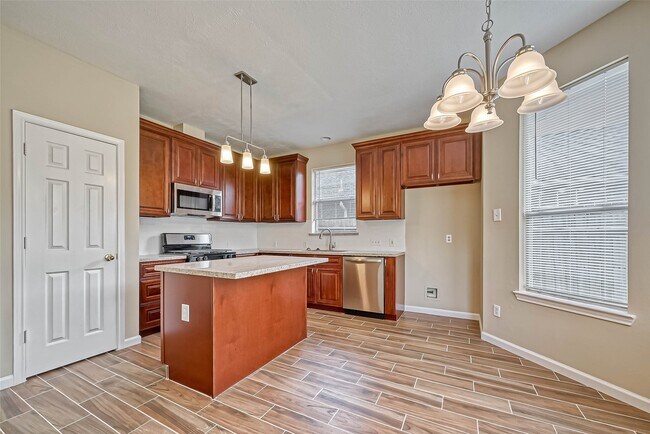 Building Photo - 7331 Colony Bend Ln