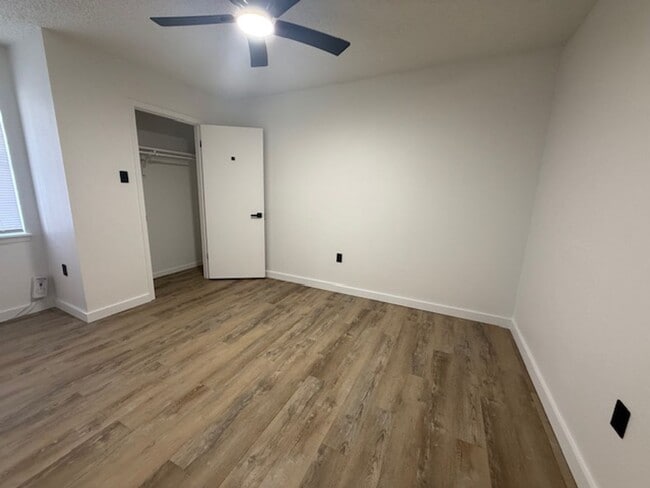 Building Photo - 1250 Elm St