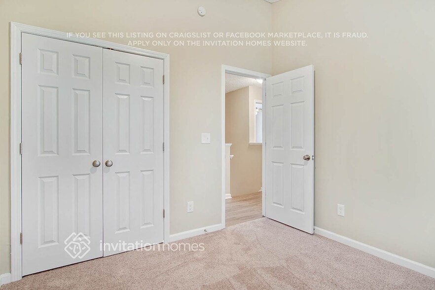 Building Photo - 408 Kendall Ln